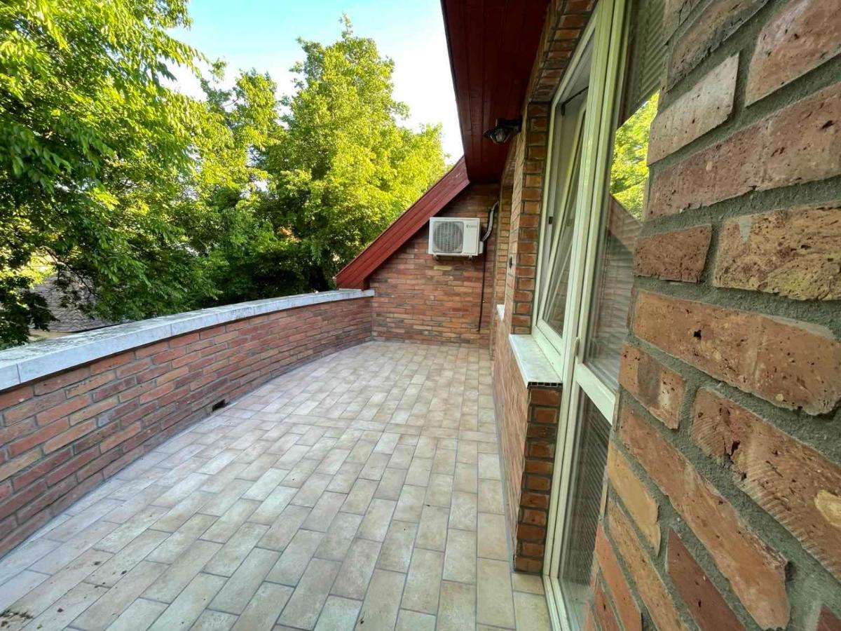 Gabica Apartman Debreczyn Zewnętrze zdjęcie
