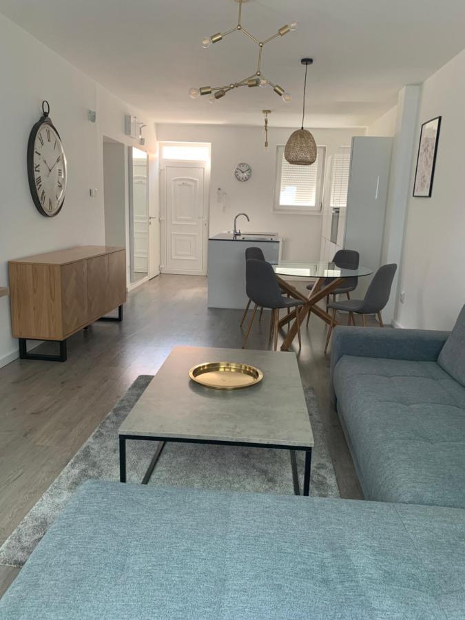 Gabica Apartman Debreczyn Zewnętrze zdjęcie